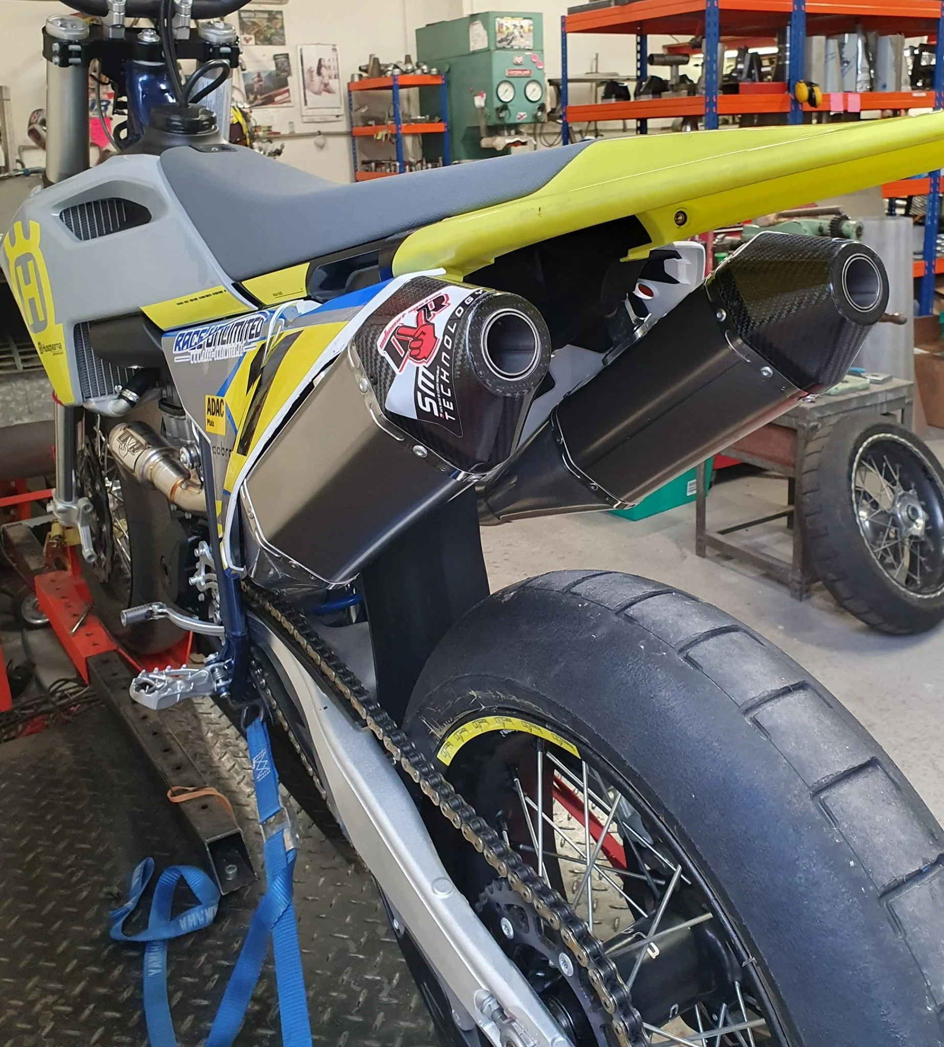 DVR: Husqvarna SM - Image 6