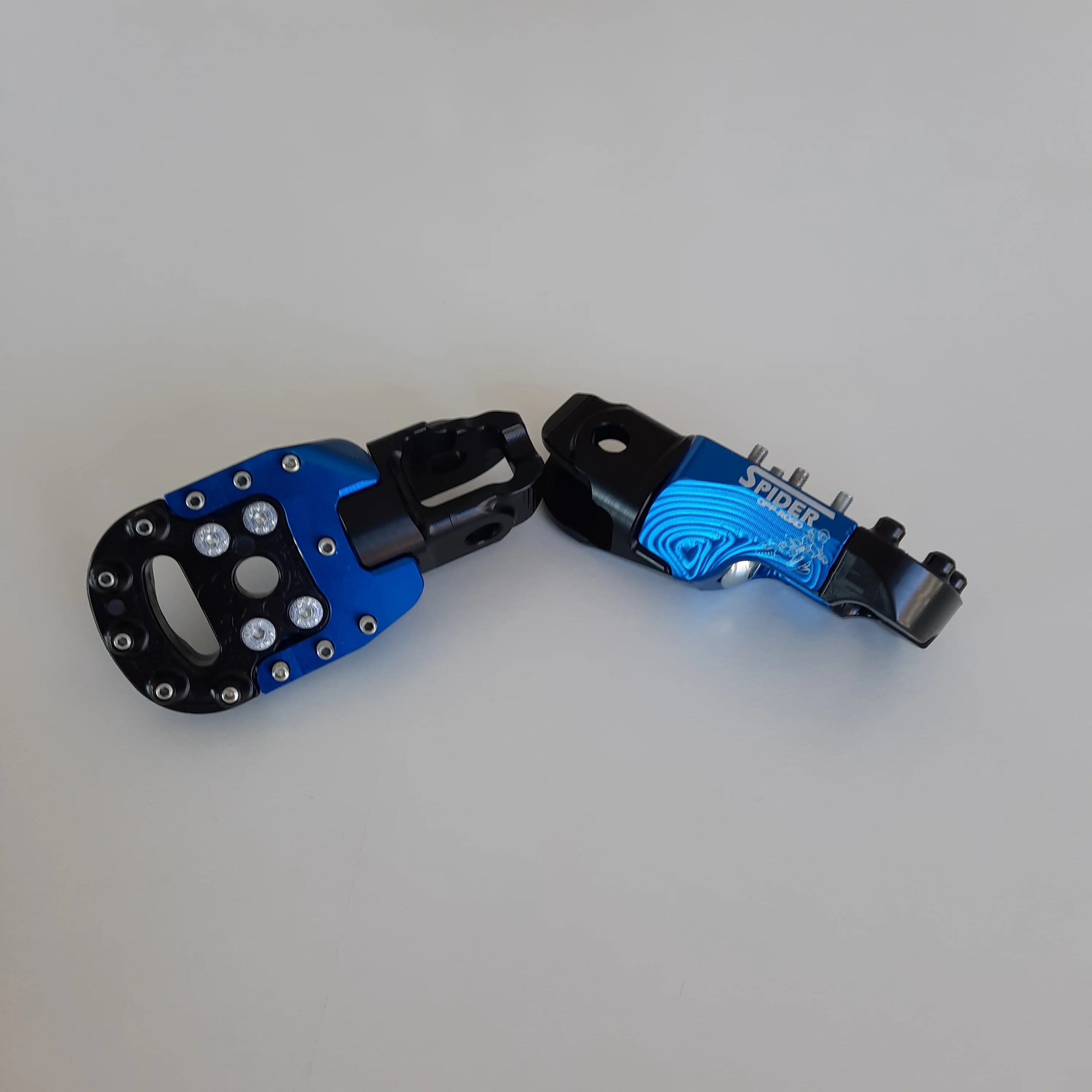 Spider off-road: ADJUSTABLE SUPERMOTO FOOT PEGS - Image 4