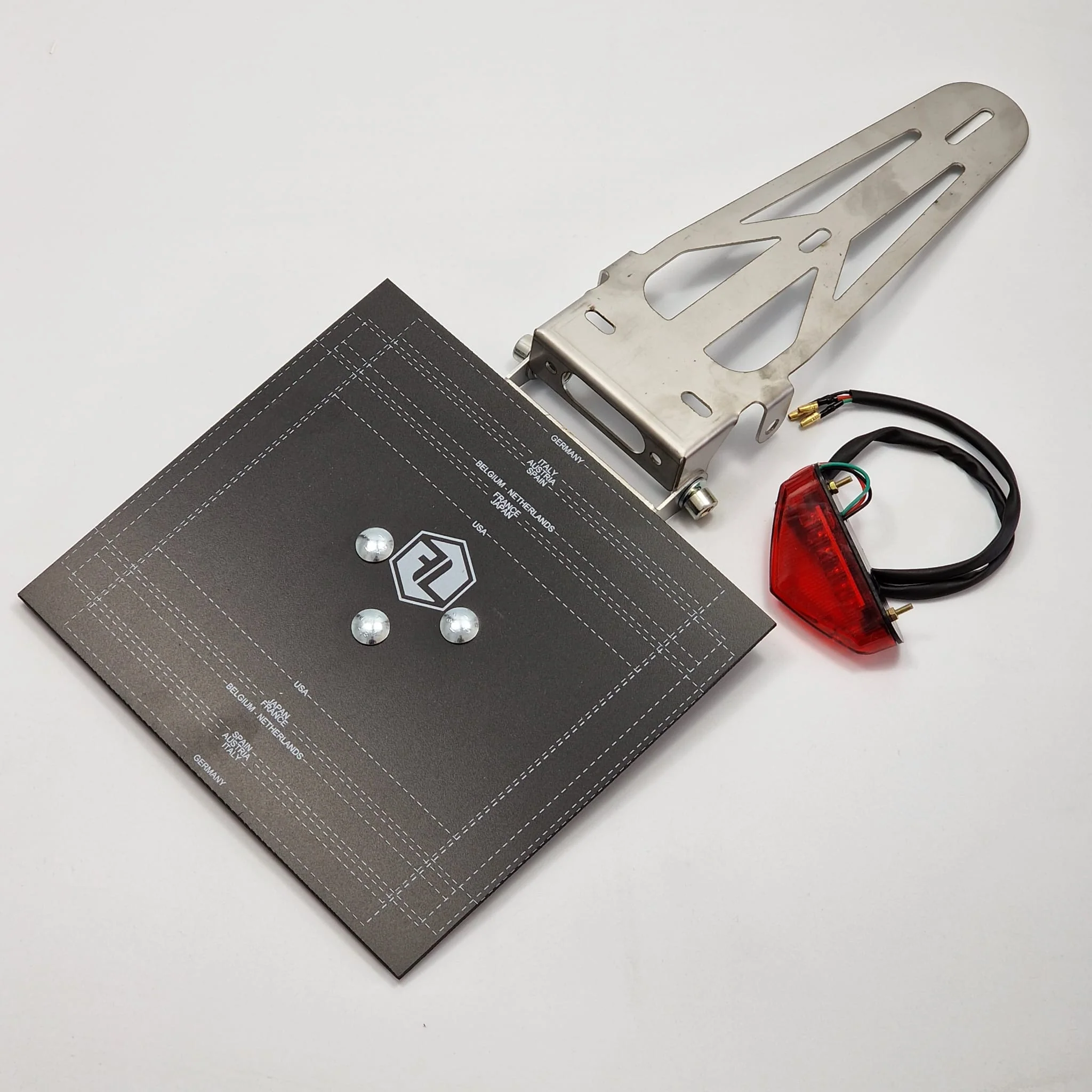 VM racing: Universal license plate holder - Image 11
